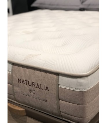 Matelas Norbert Couturier-NATURALIA - H28 cm- 750 R. ensachés pour le 140- Accueil latex naturel 70 KG/M3