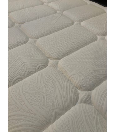 Matelas réf: ONYX - Norbert Couturier - HR et mémoire de forme 55 Kg/m3 - 2 face s de couchage - H: 33 cm - Garantie: 7 ans