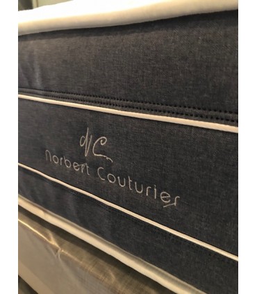 Matelas réf: ONYX - Norbert Couturier - HR et mémoire de forme 55 Kg/m3 - 2 face s de couchage - H: 33 cm - Garantie: 7 ans